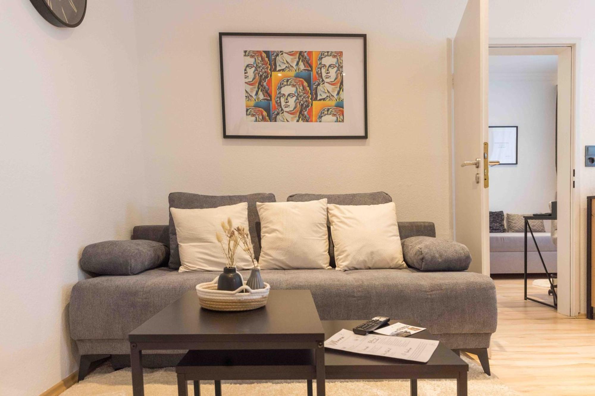 Schillerapartment Hof, Kueche, 24h Digital-checkin, Parkplatz, Wlan250mbit Apartment Hof (Bavaria)